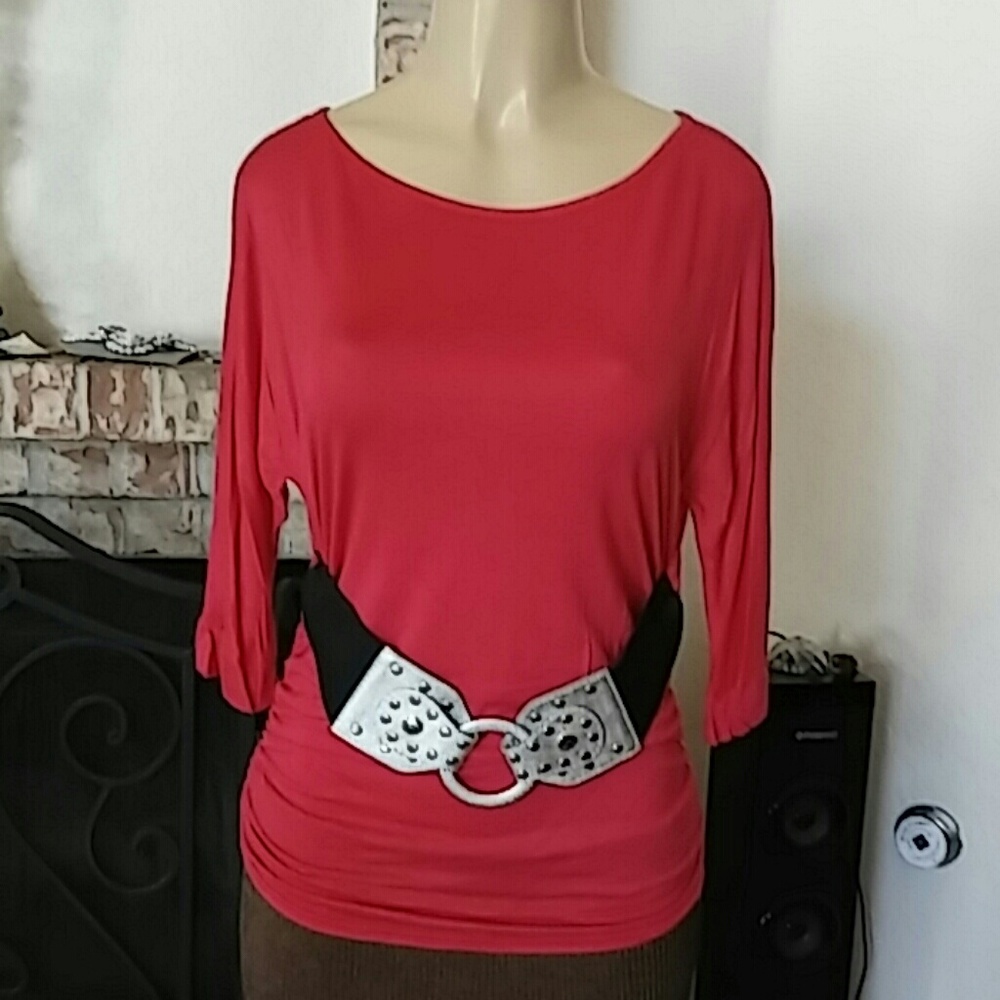 GRACIE casual red blouse w/belt